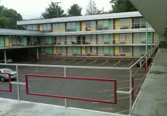 Holiday Lodge Virginia Pearisburg Экстерьер фото